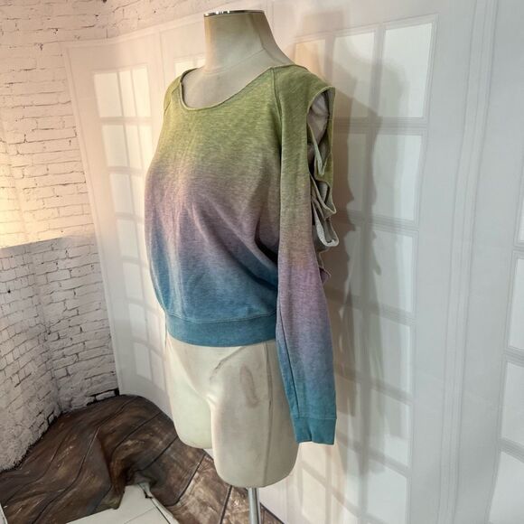 🔥🔥5 for $25🔥🔥 Venus Multicolor Ombre Cutout Long Sleeve Colorful Sweatshirt - Picture 3 of 8
